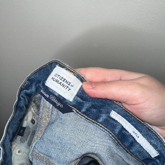 Citizen’s of Humanity Ayla Raw Hem Jean Shorts Cut-Off Babylonia Blue 23 - Picture 4 of 8